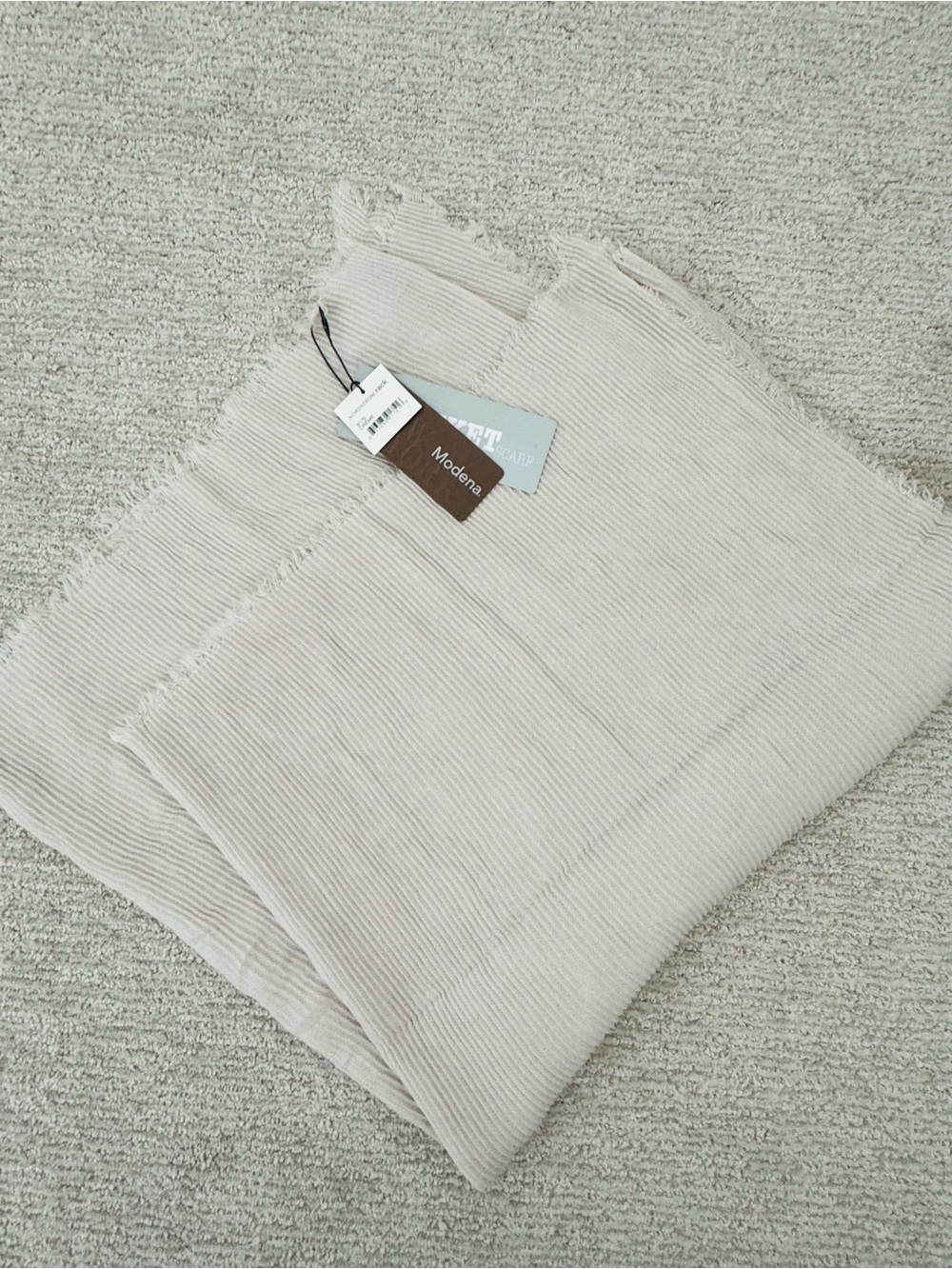 NWT Modena New York Ribbed Blanket Scarf in Cream Beige 33x81” - Picture 3 of 4